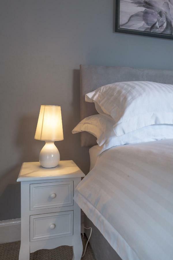 The Edinburgh City - Top Floor 2 Bedroom Apartment Kültér fotó