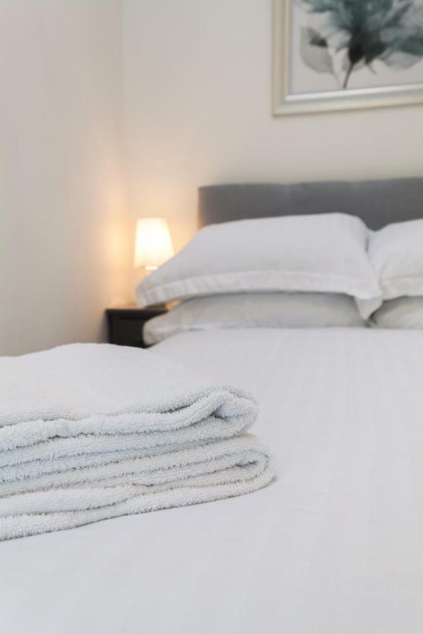 The Edinburgh City - Top Floor 2 Bedroom Apartment Kültér fotó